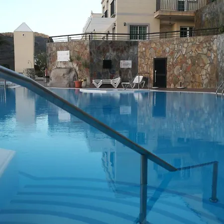 Modern House With Large Chill Out Terrace And Jacuzzi Lejlighed *