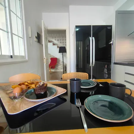 Modern House With Large Chill Out Terrace And Jacuzzi Lejlighed *