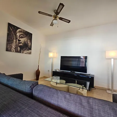Lejlighed Modern House With Large Chill Out Terrace And Jacuzzi *